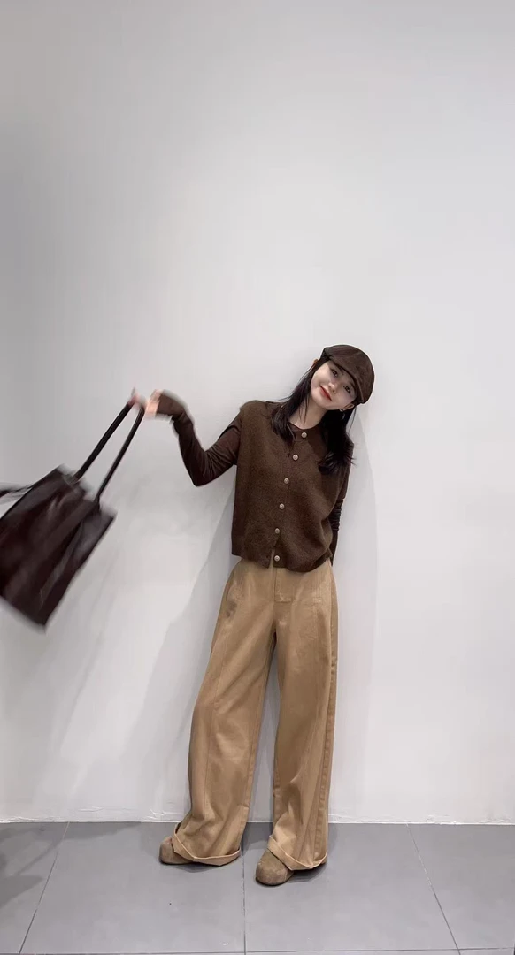 2025秋季新款韩系复古老钱风薄款长袖t恤叠穿针织马甲休闲裤套装