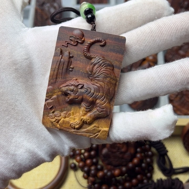 茶***味手串/手链黄花梨/降香黄檀虎