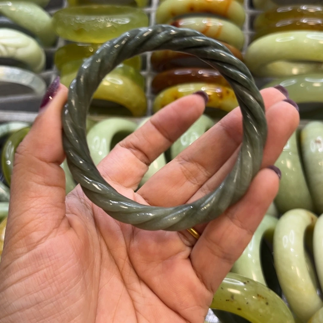 未镶嵌蛇纹石玉手镯10号57