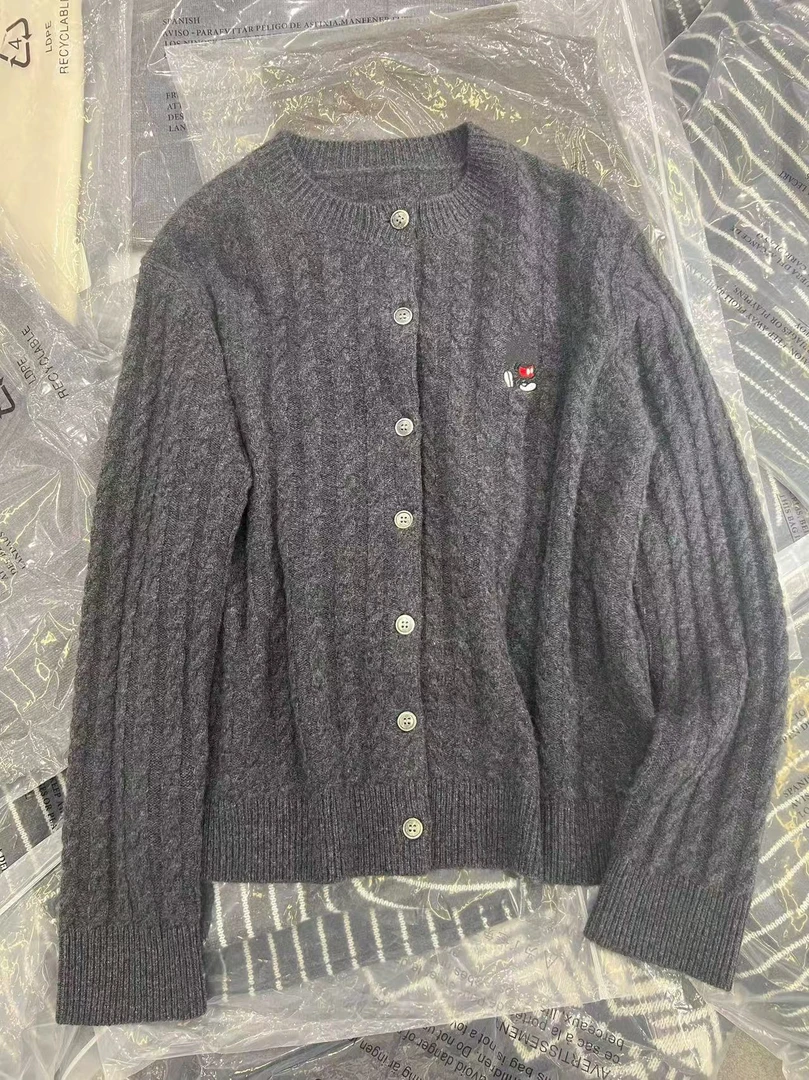 欧货秋冬新款圆领刺绣卡通针织开衫女百搭毛衣外套上衣8294