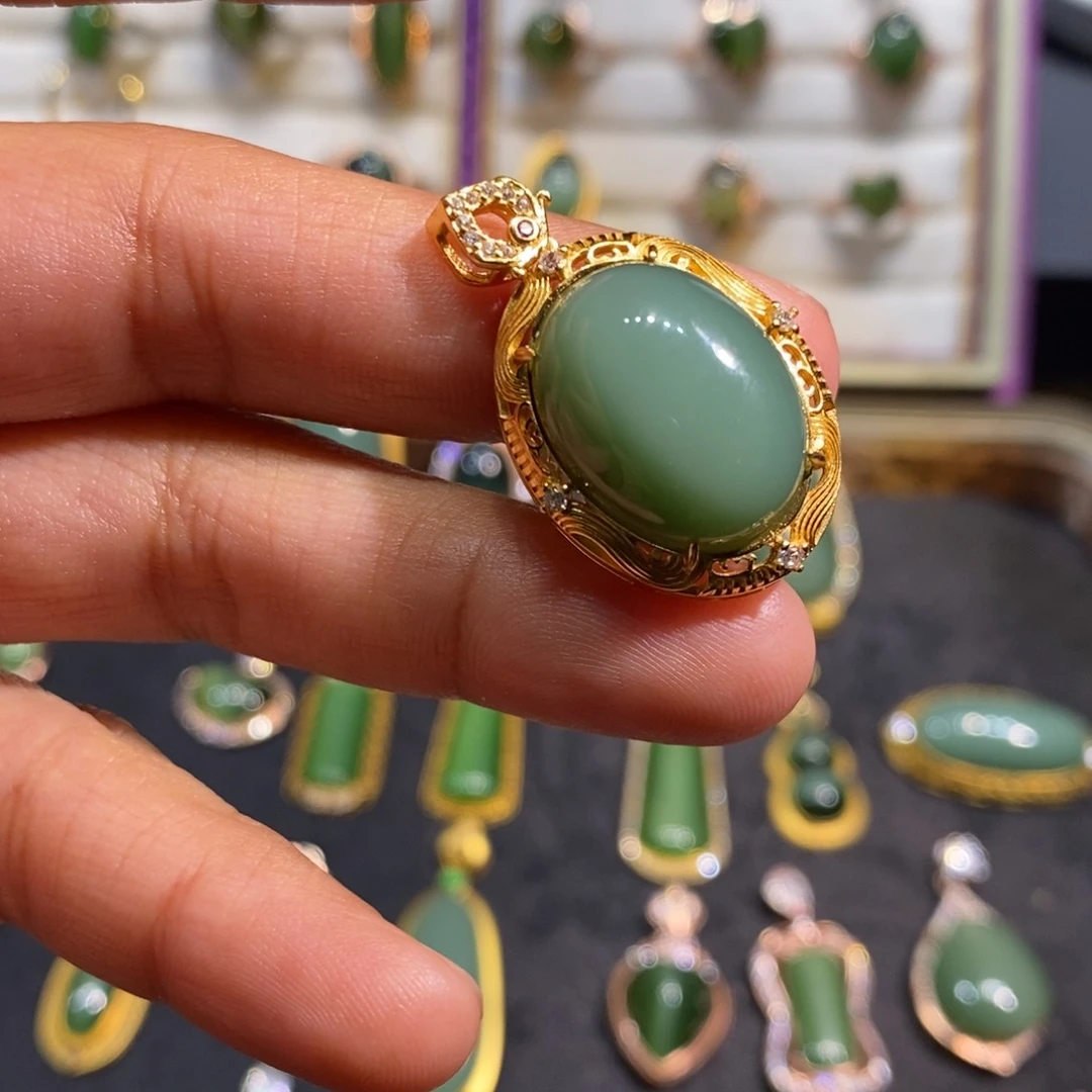 和田玉（碧玉）颈饰银S925镶嵌卟**叽