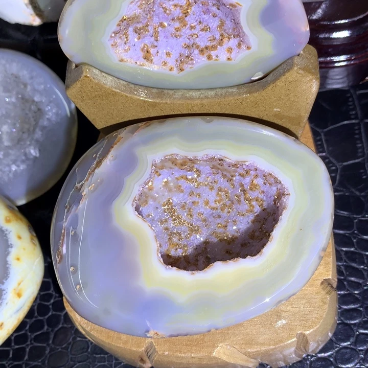 水晶福利盆未镶嵌
