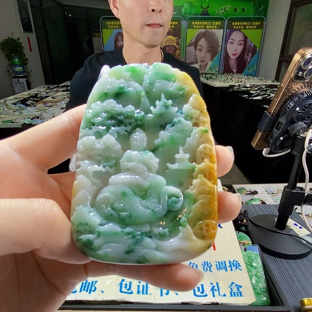颈饰未镶嵌翡翠翡翠