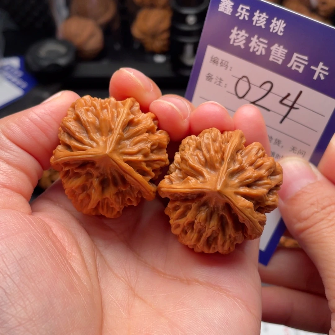 不***语把件文玩核桃三棱37尺024号