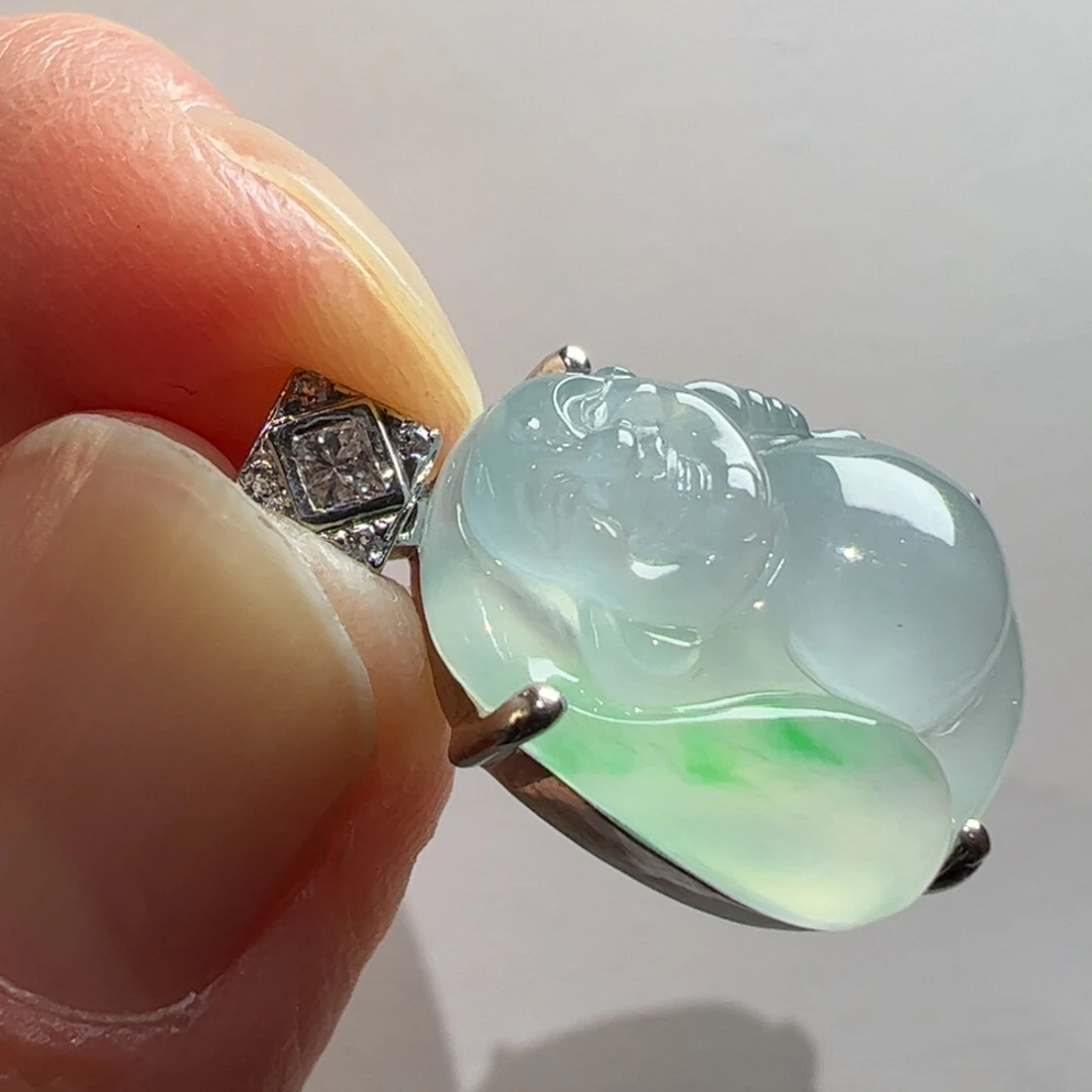 颈饰18K金镶嵌翡翠缅料天然翡翠A货