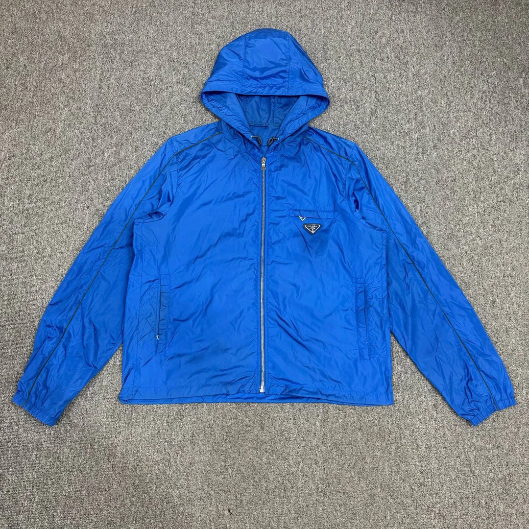 99新 Prada/普拉达 13286871 蓝色三角标尼龙连帽冲锋衣外套 XL码