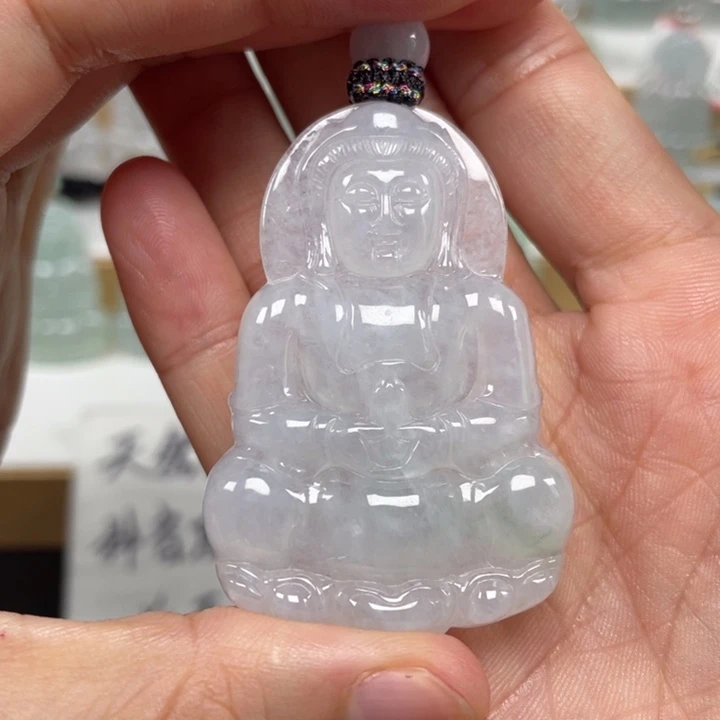 颈饰未镶嵌翡翠天然翡翠A货观音95号