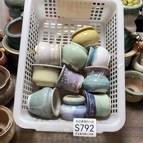 紫砂花盆792微瑕品口径3到4左右
