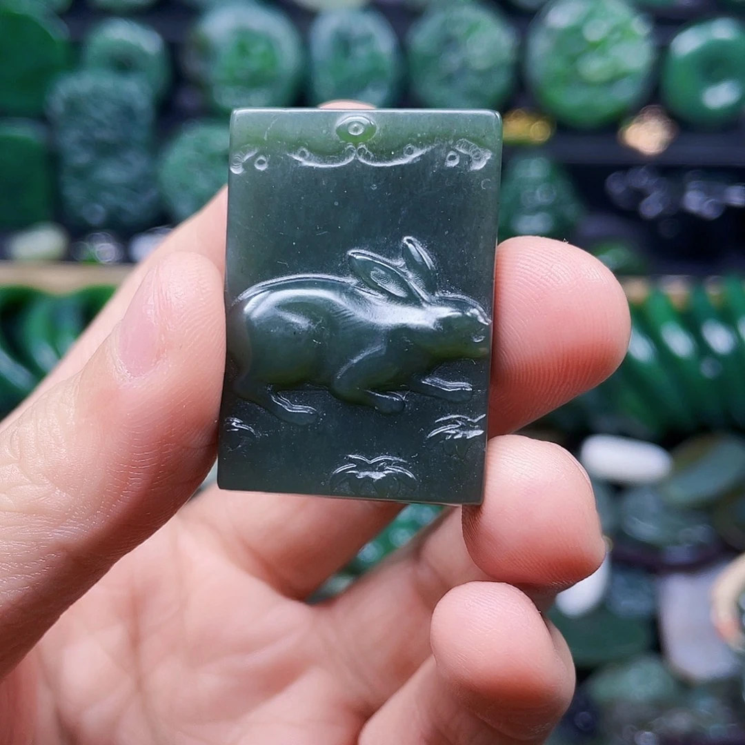 和田玉未镶嵌珠宝奇石