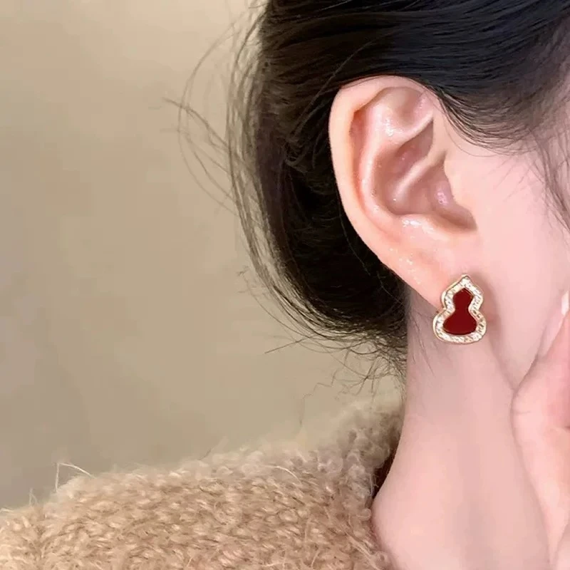 铜合金耳饰 镀k金 2025款C4198【红运福享】铂堡俪 BOBAOLI 耳钉