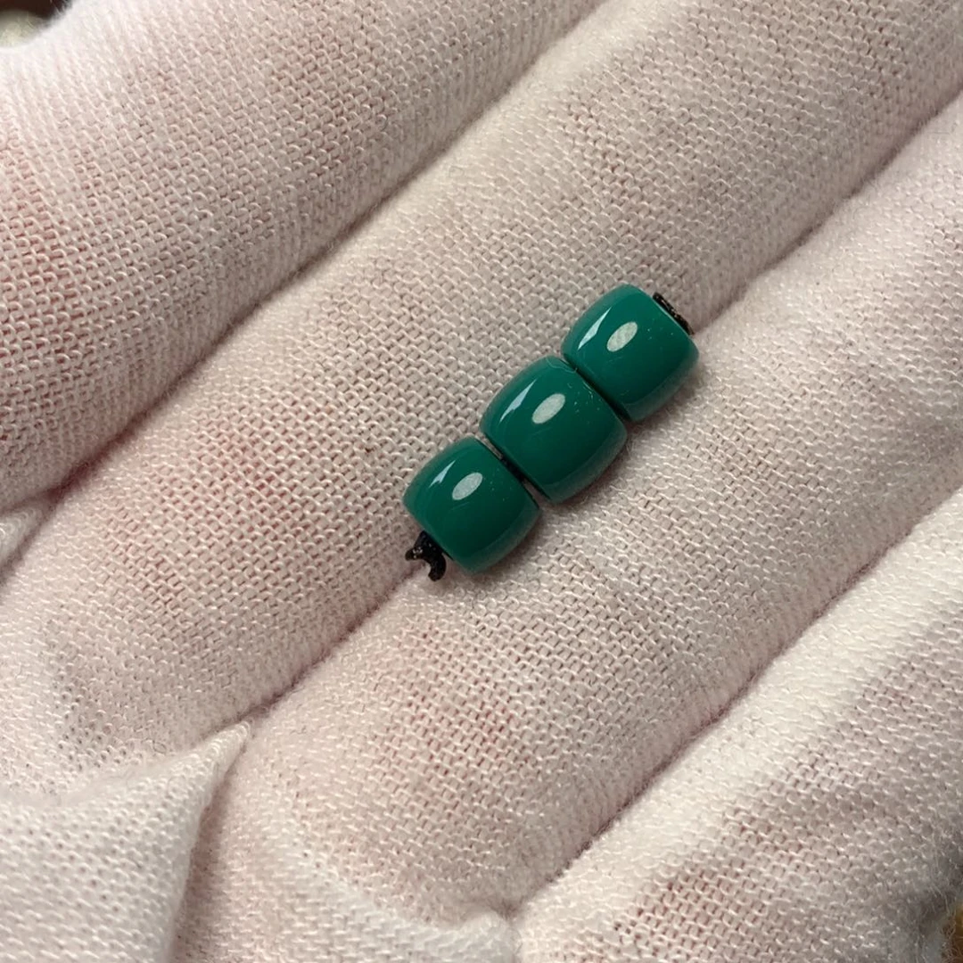 绿松石直切套珠未镶嵌