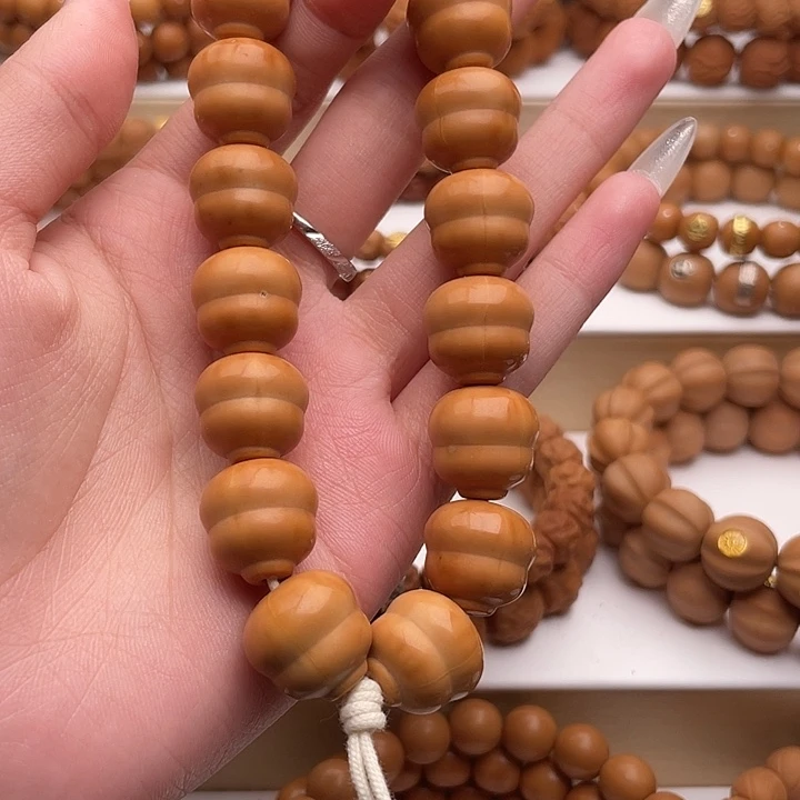 猴头核桃吊坠漏眼款大葫芦手持