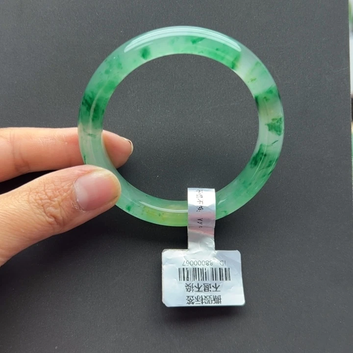 石英质玉（非洲翠）未镶嵌手镯+55.8