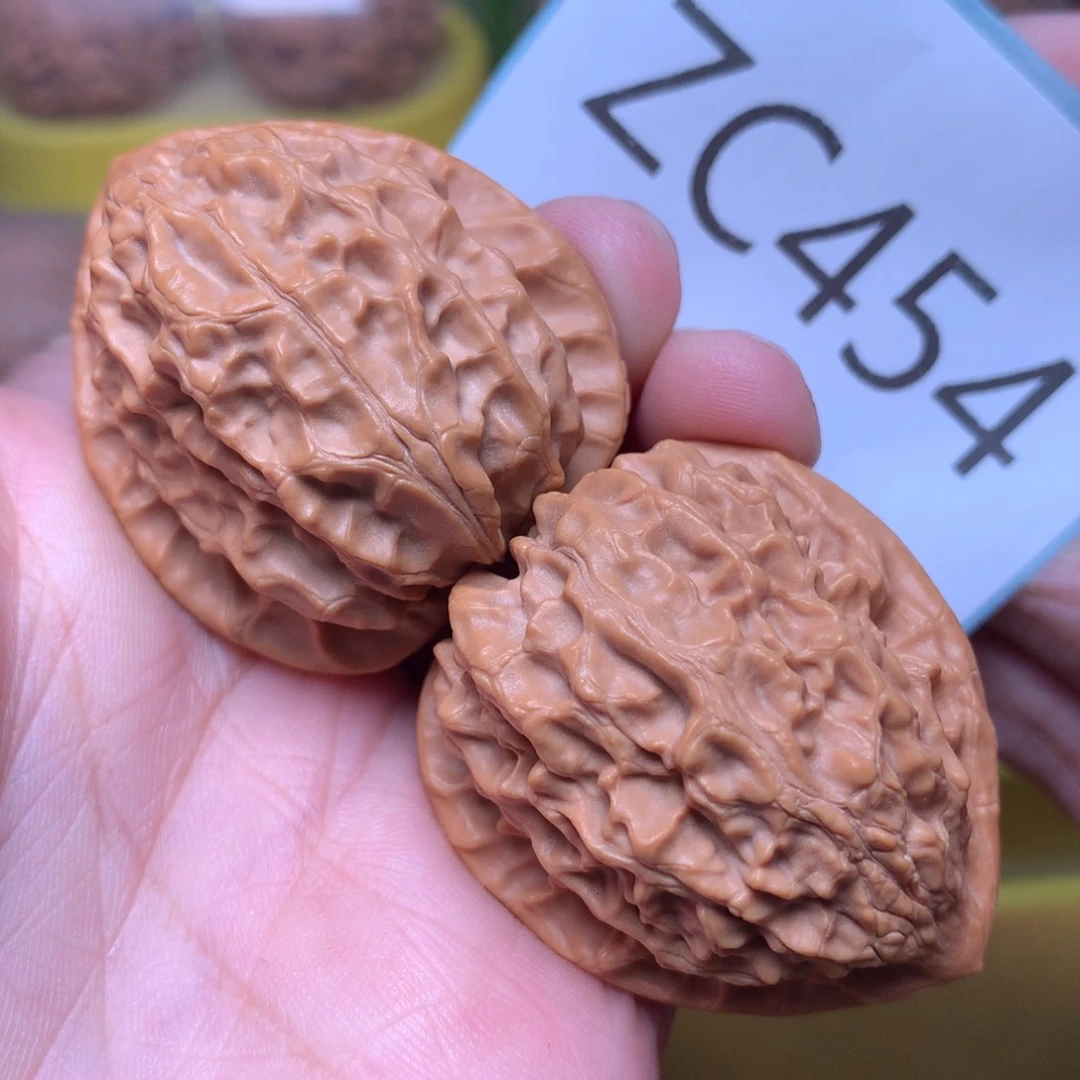 文玩核桃把件金牛36