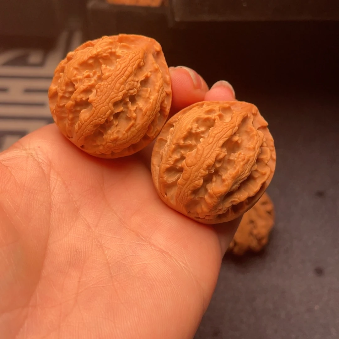 把件文玩核桃秦岭核桃40