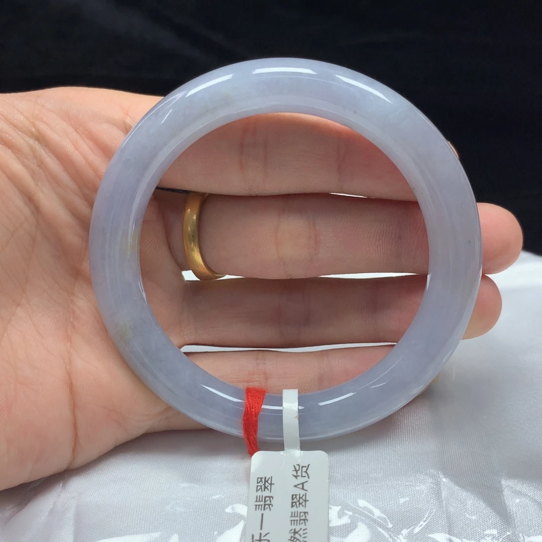 翡翠未镶嵌手镯（圆镯）56