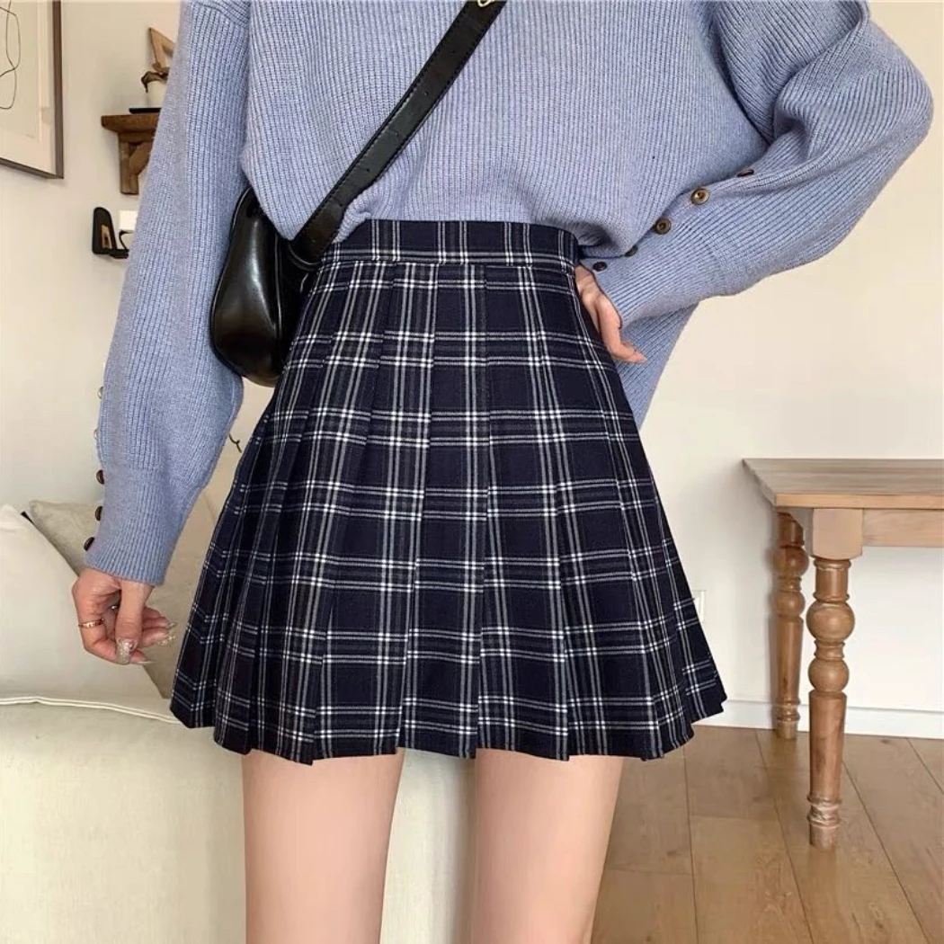 36辣妹格子百褶裙