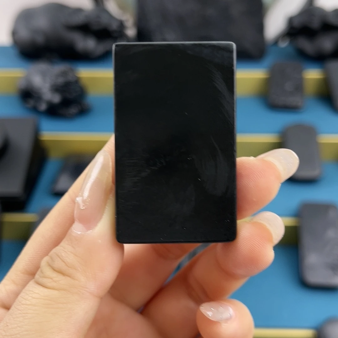 和田玉（墨玉）3、5钢板未镶嵌