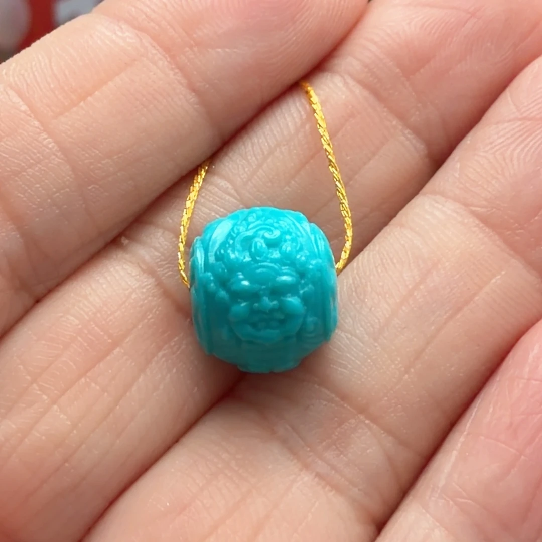 绿松石未镶嵌颈饰