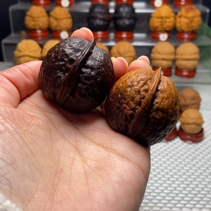 文玩核桃把件32粗筋大屁桃