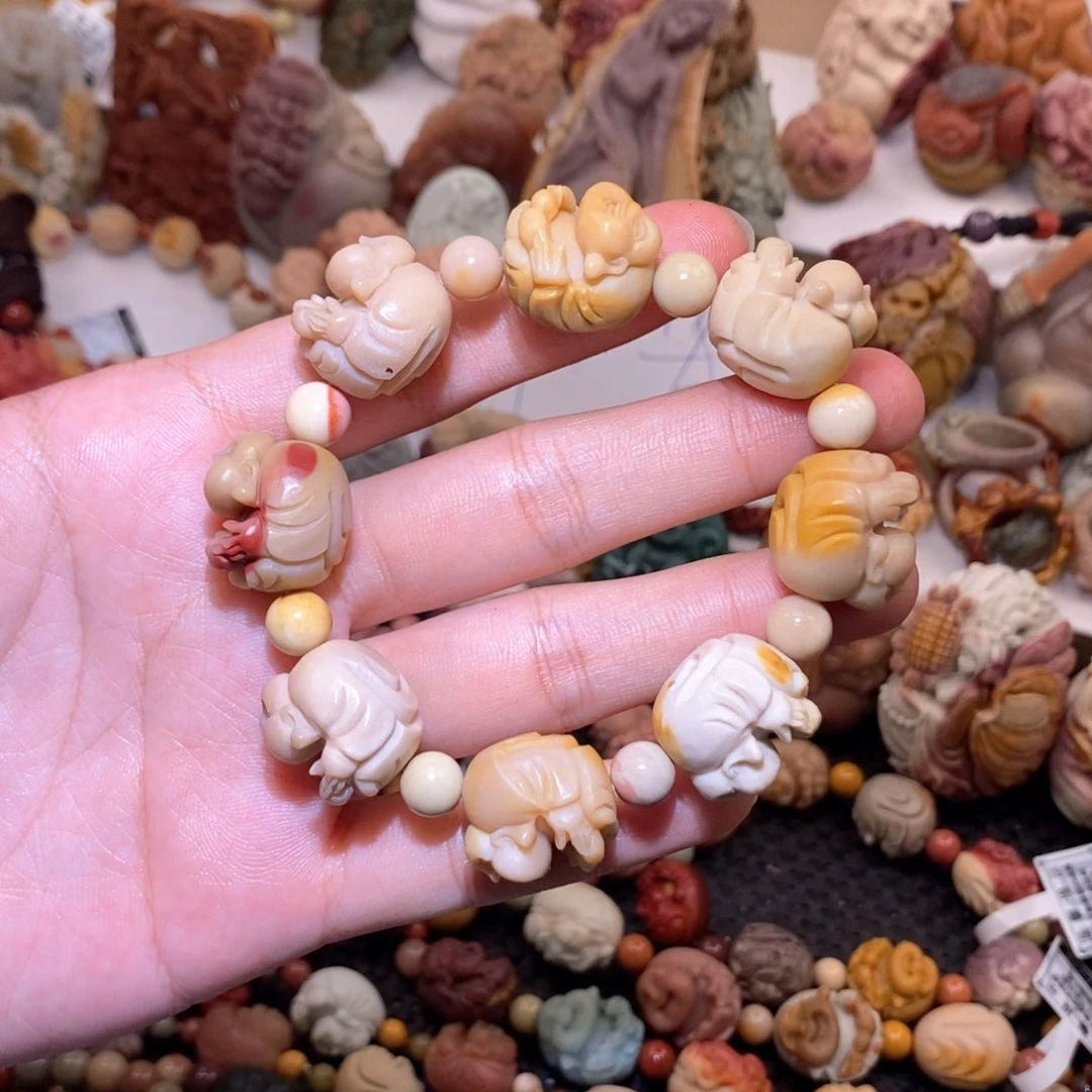 石英质玉（阿拉善玉）手串未镶嵌