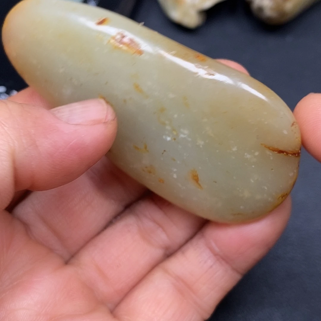 和田玉未镶嵌珠宝奇石