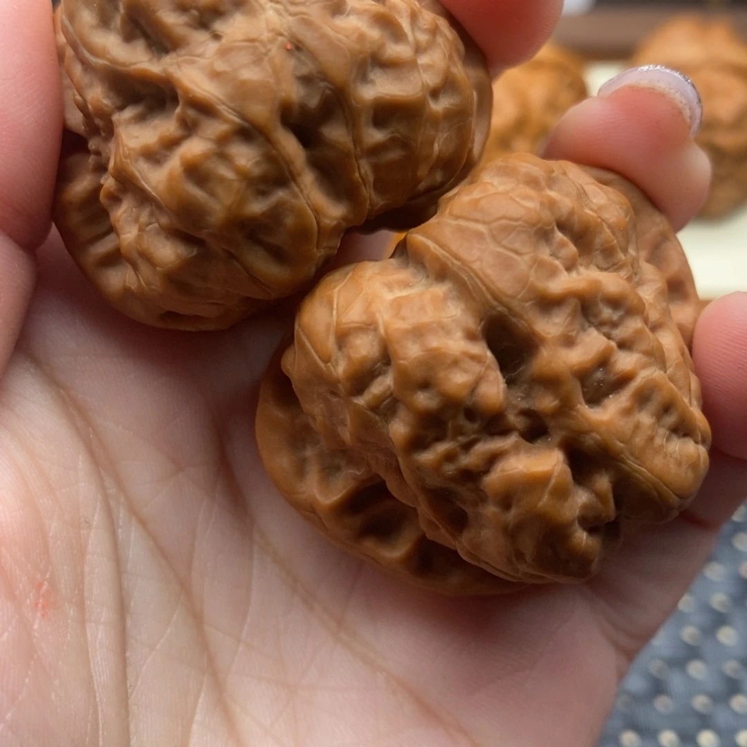 文玩核桃把件伯*全品边41 左右