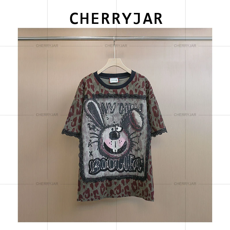 Cherryjar【251111】豹纹装饰短袖兔子图案印花亮片花边点缀短袖