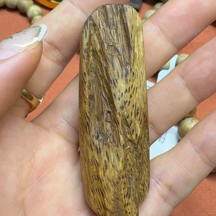 大叶紫檀（黑酸枝木类）