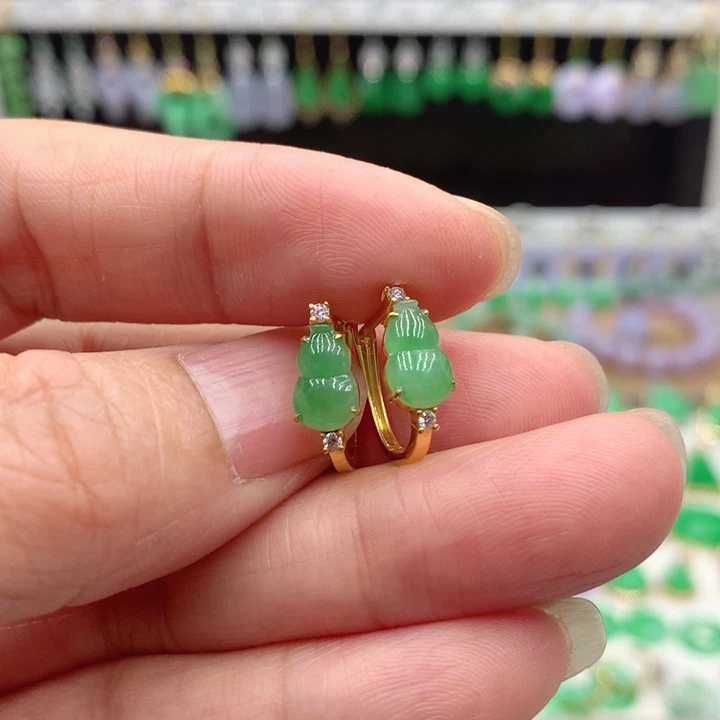 阿***烨翡翠18K金镶嵌耳饰