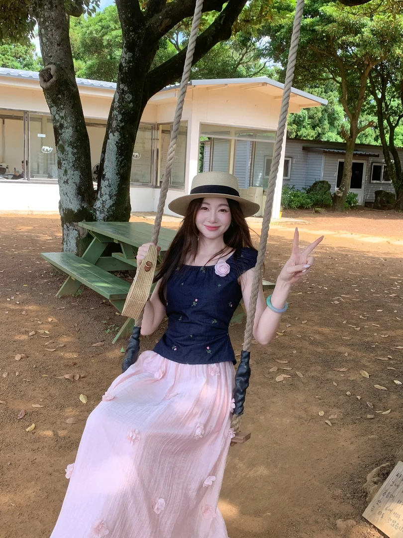 EIA一尧【瑞丽女孩】夏日韩系俏皮少女刺绣上衣+半裙气质重工立体花