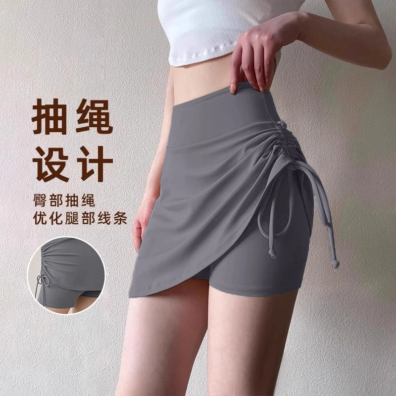 瑜伽服女2025新款夏季跑步运动假俩件短裤可外穿跑步训练健身裤裙