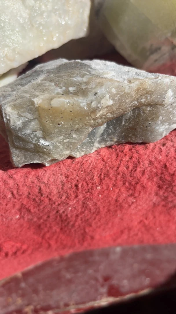 青海料和田玉糖白