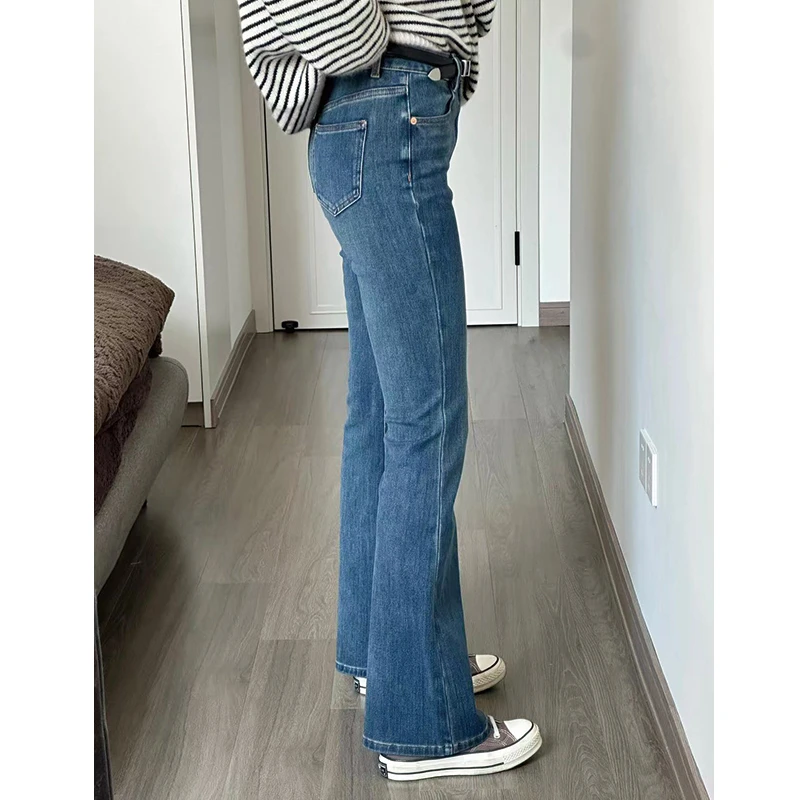 复古蓝早春微喇牛仔裤女新款高腰弹力显瘦美式辣妹小个子马蹄裤