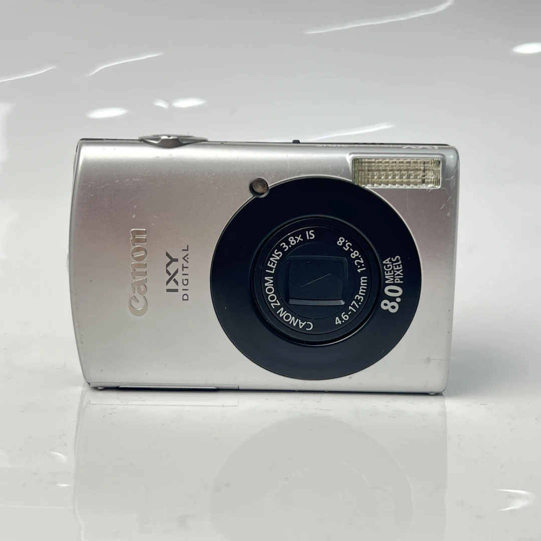 95新 Canon/佳能 ixy910（ixus860日版）银色800w像素3.8倍变焦