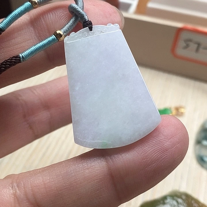 翡翠颈饰未镶嵌111111111111