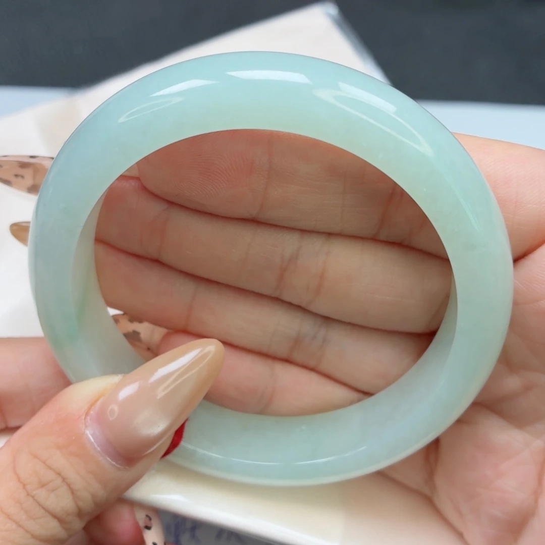 未镶嵌手镯翡翠30