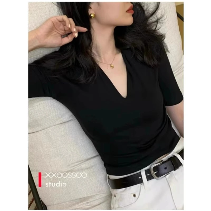 2025夏季黑色V领显瘦针织打底衫女修身短袖莱赛尔天丝T恤上衣性感