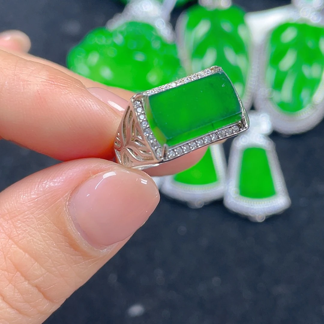 翡翠吊坠(不含链)银S925镶嵌