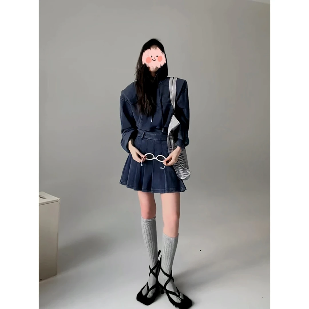 美式潮流设计感深邃蓝抽绳连帽短卫衣女百褶显瘦短裙女时尚套装女