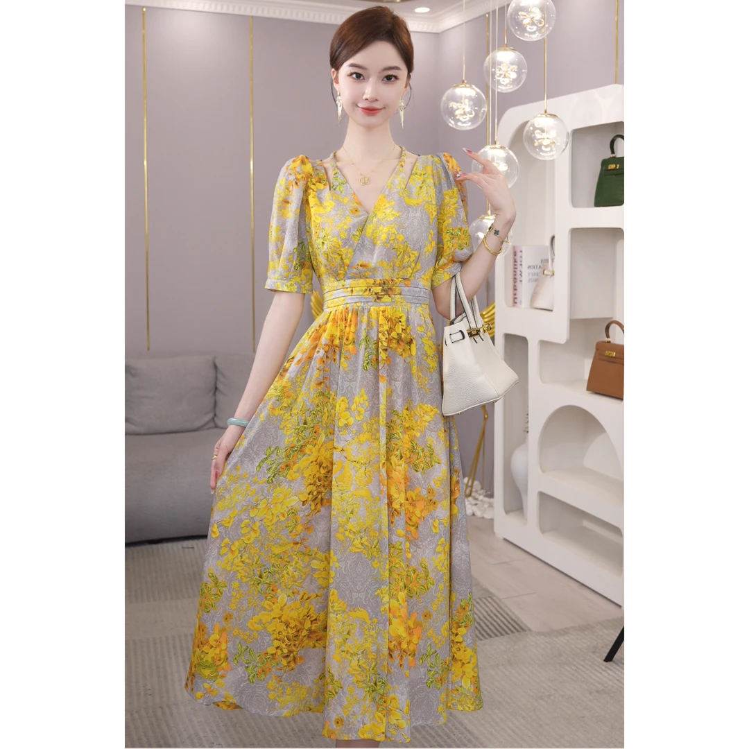 2025年夏季新款【7312】轻奢女装海边度假气质黄色碎花V领连衣裙子