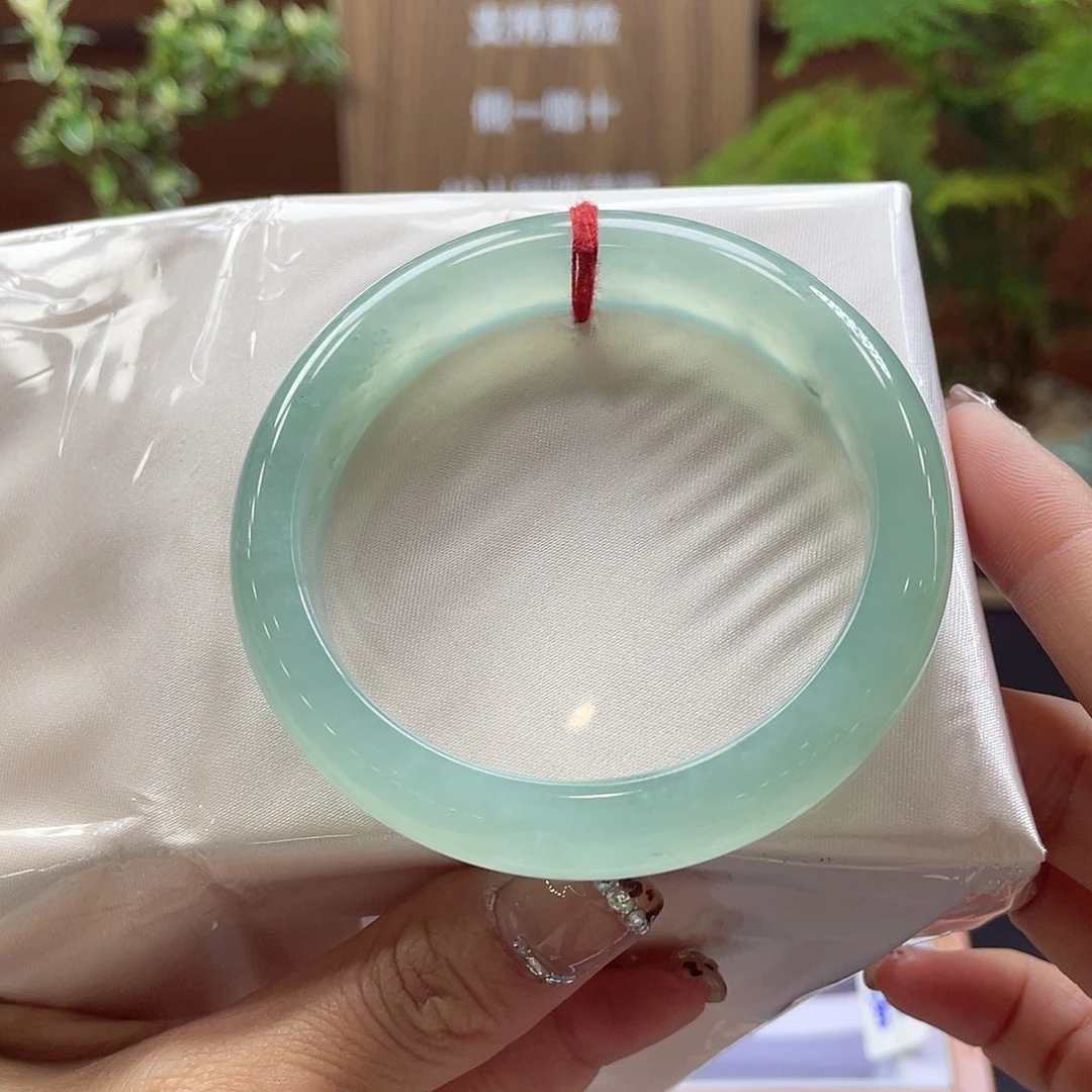 翡翠未镶嵌手镯48 号