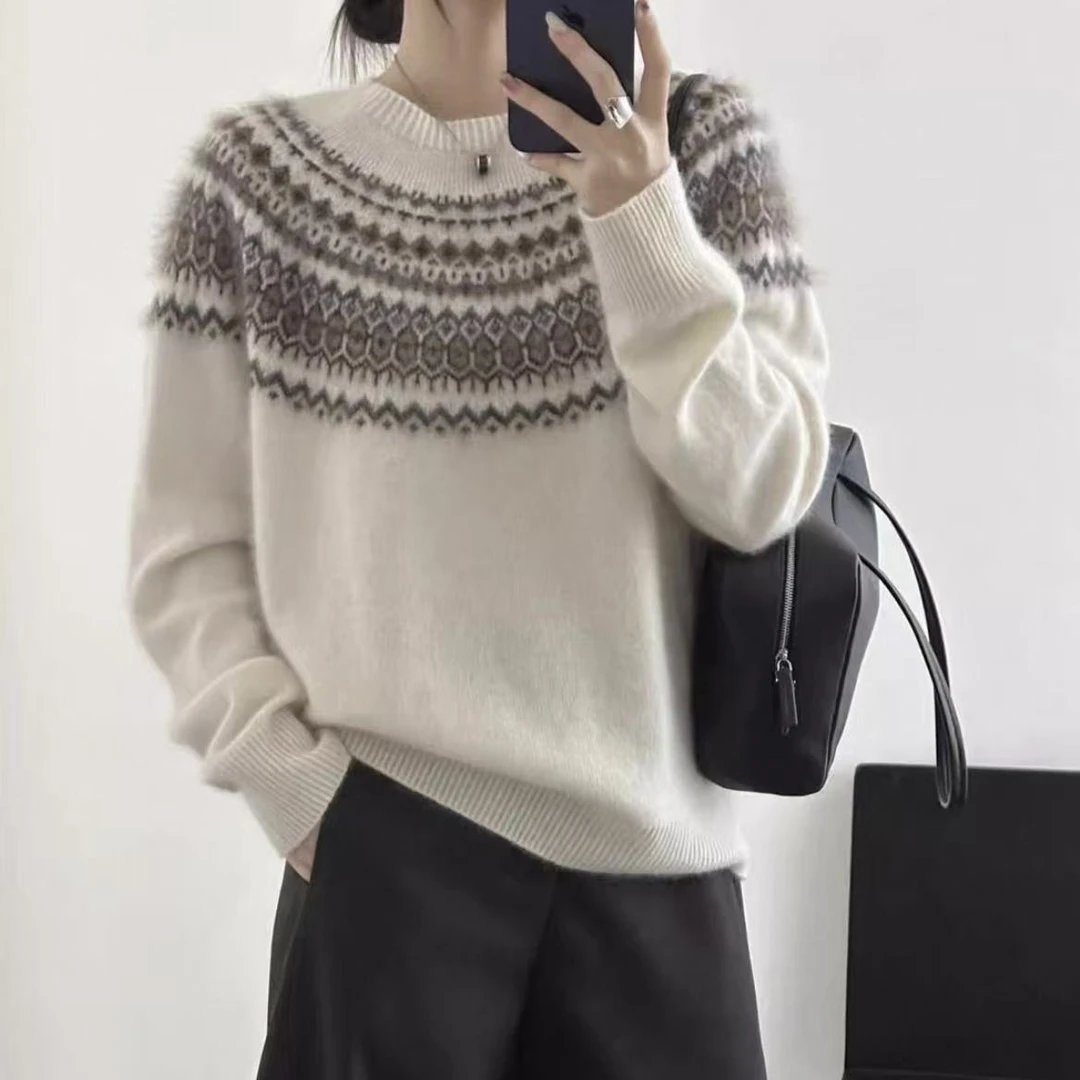 （费尔岛）2025新款加厚宽松圆领时尚高领拉毛拼色羊毛衫33-5499