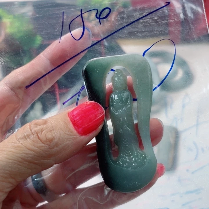 定制翡翠未镶嵌龙*毛货