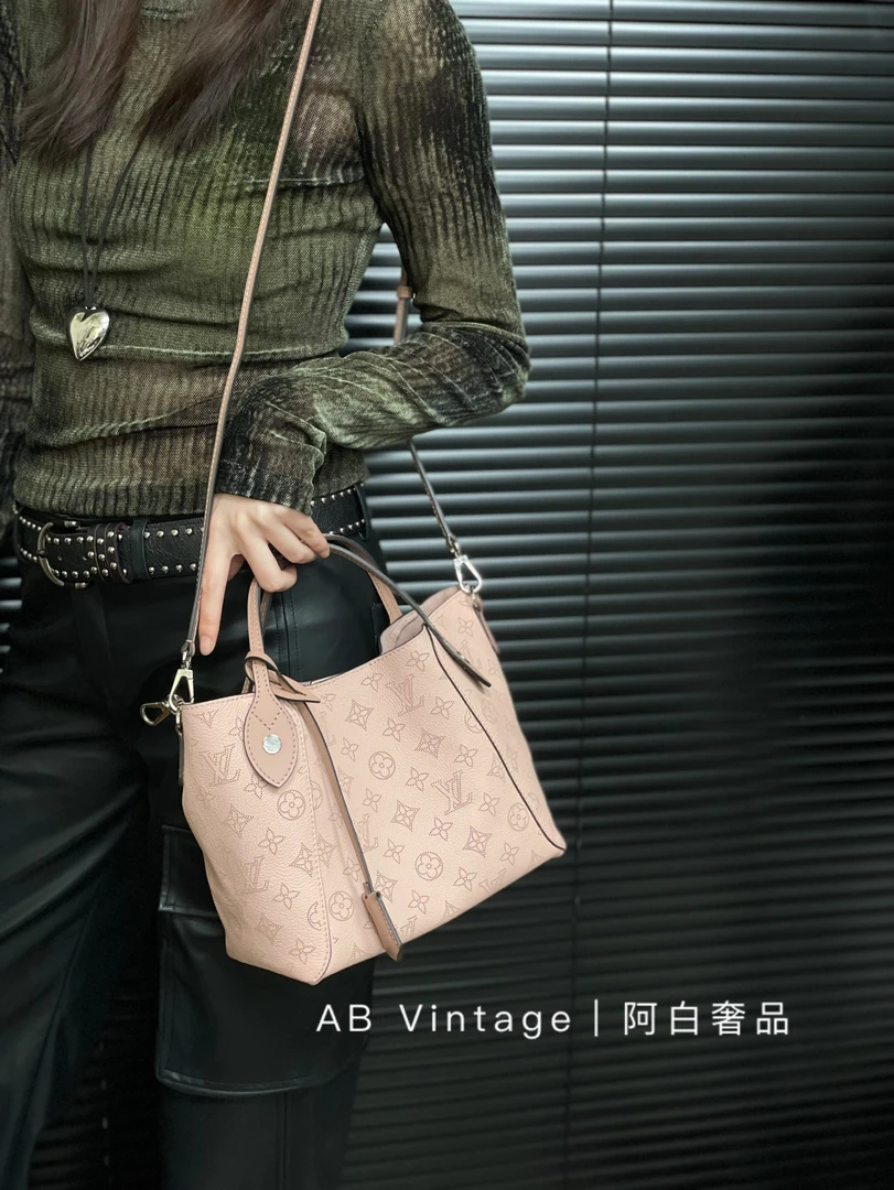 95新 LouisVuitton/路易威登 阿白奢品/LV HINA 月光女神托特包