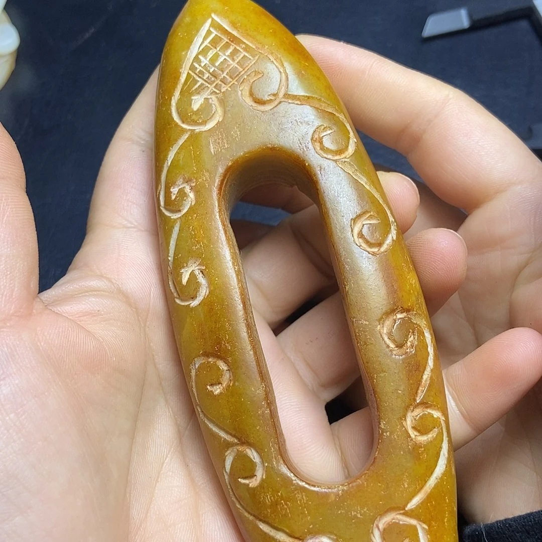 和田玉（糖玉）未镶嵌挂件