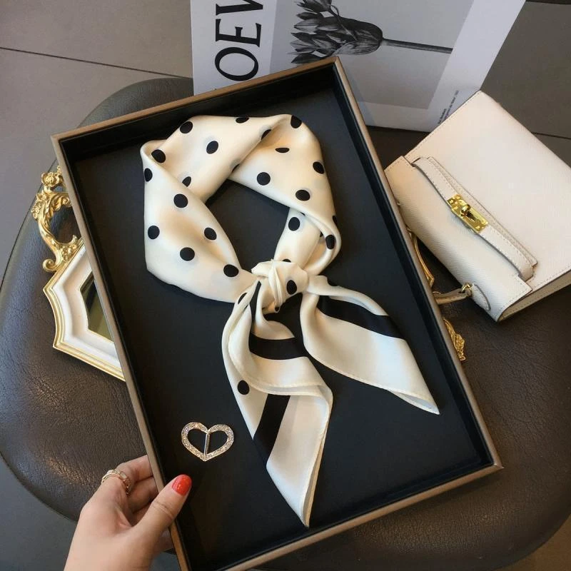 新款女士轻奢丝巾气质百搭赫本风时尚简约韩版洋气质感波点方巾