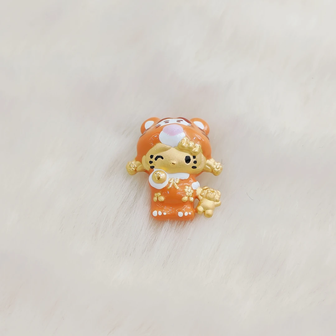 吉金珠宝 足金999跳跳虎Kitty烤漆款3D硬金转运珠手串