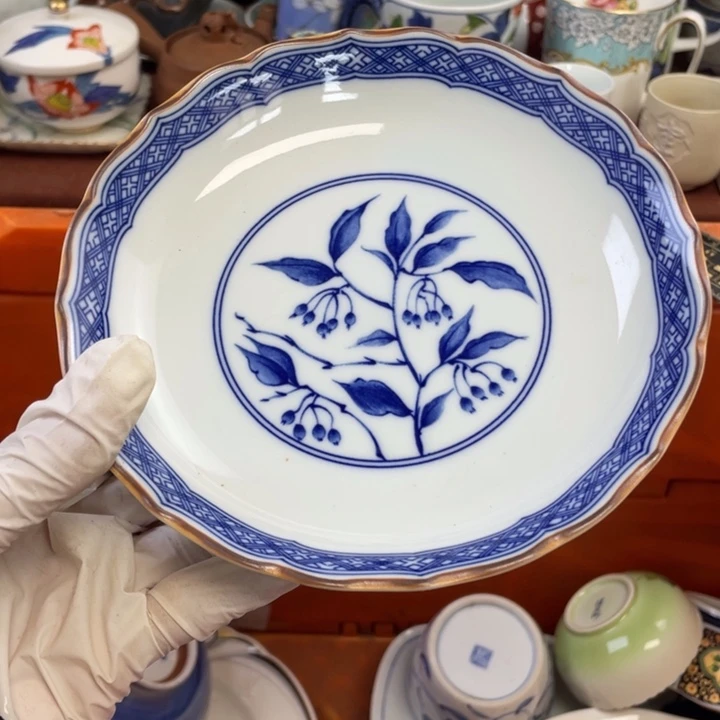 他家瓷器真美…开播了