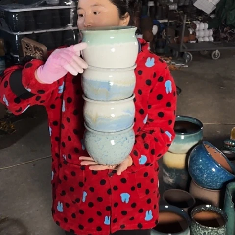 口15高13瑕疵四个。